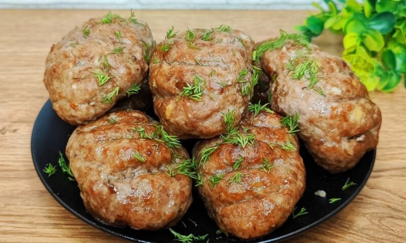 "Кремлевские" котлеты. Вкусные и сочные: готовлю по любому поводу