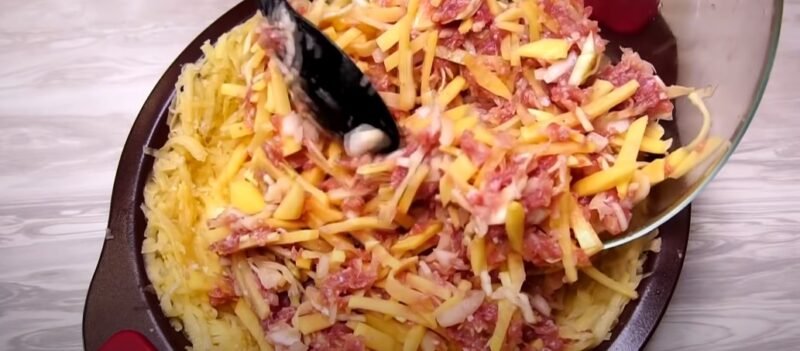 Раньше так готовила бабушка. "Харя" - картофельная запеканка с фаршем