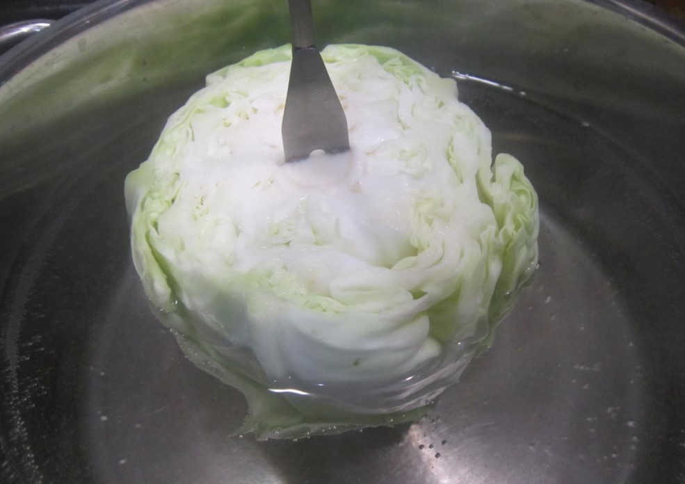 Маринованные капустные рулетики! Необычная закуска на праздничный стол