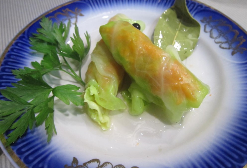 Маринованные капустные рулетики! Необычная закуска на праздничный стол