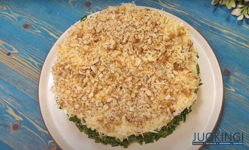Новогодний салат с копчёной курицей. Самый вкусный и сытный вариант праздничного блюда