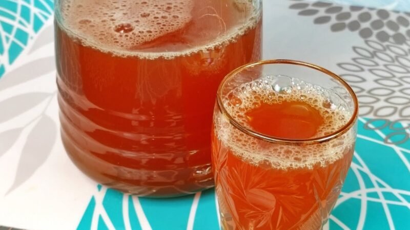 Окрошка получается газированная и вкусная. Квас "Петровский" по старинному рецепту без дрожжей