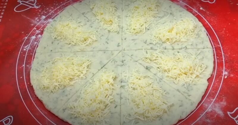 Научила знакомая пенсионерка. Пирожки "5-минутки" готовлю за 15 минут: вкусная начинка