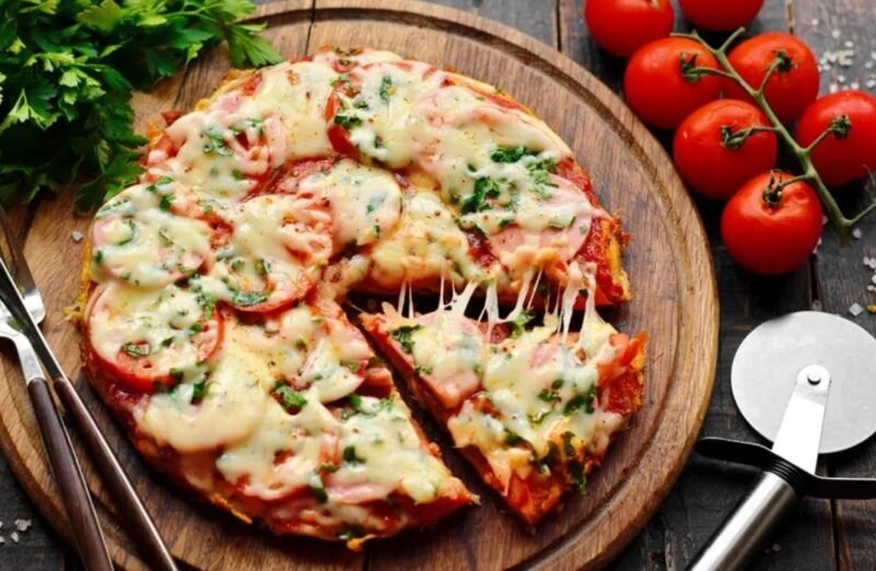 Пицца из батона: простой и вкусный рецепт за 5 минут