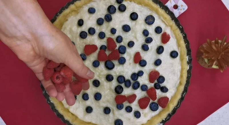 Ягодный пирог вкуснее торта. Готовлю просто и всего за час