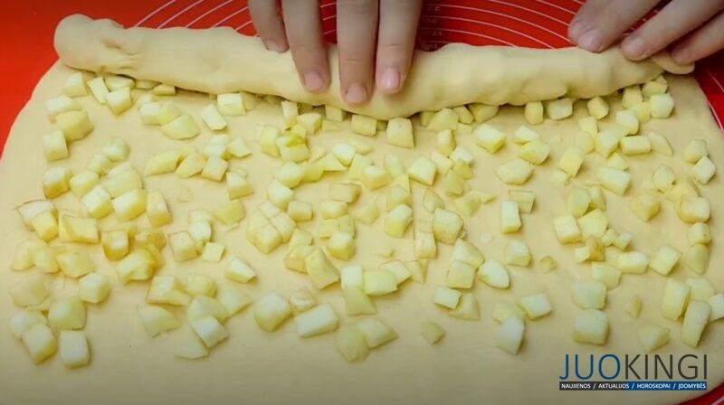 Беру 1 стакан кефира и готовлю целую гору вкуснятины. Необычные яблочные оладьи
