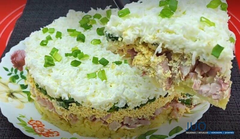 Без него ни один праздник не обходится. "Королевский" салат: безумно вкусный и красивый