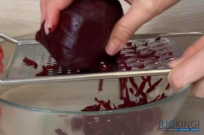 Салат из свеклы за 5 минут. Быстро и вкусно: полезное блюдо на каждый день