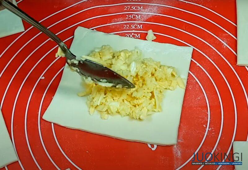 Хачапури из слоеного теста с сыром. Как приготовить грузинские Пеновани