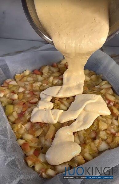 Шарлотка вкуснее, чем торт. Вкусный десерт по-новому рецепту