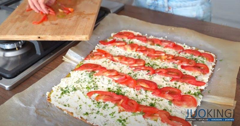 Кабачки больше не жарю, а готовлю вкусную закуску. Кабачковый рулет: быстро и просто
