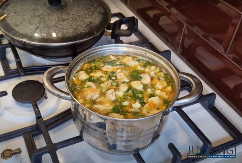 Суп с галушками, который вы не пробовали. Рецепт достался от бабушки: понравится каждому