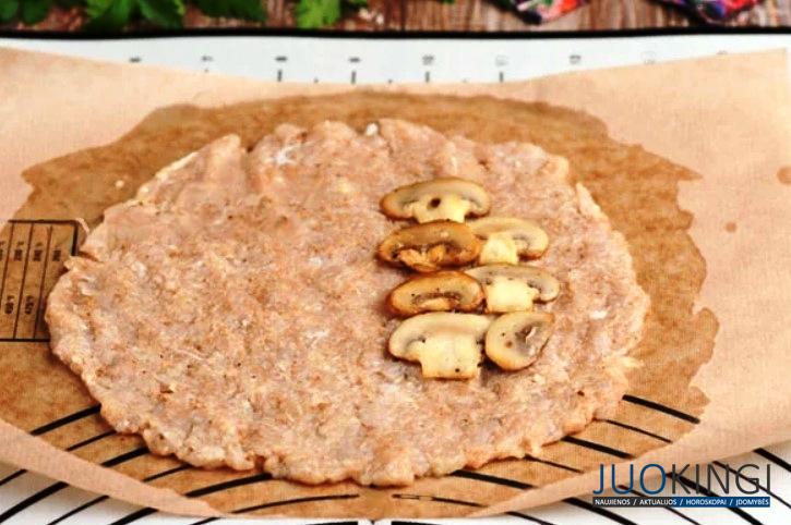 Восторгу нет предела. Из куриного фарша, грибов и сыра готовлю "Чебуреки без теста"