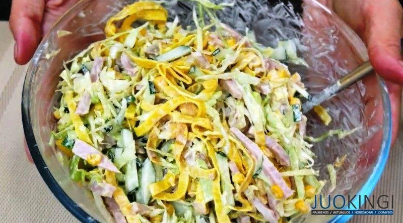 Готовлю круглый год. Вкусный салат на ужин или праздничный стол: всего 4 продукта в составе