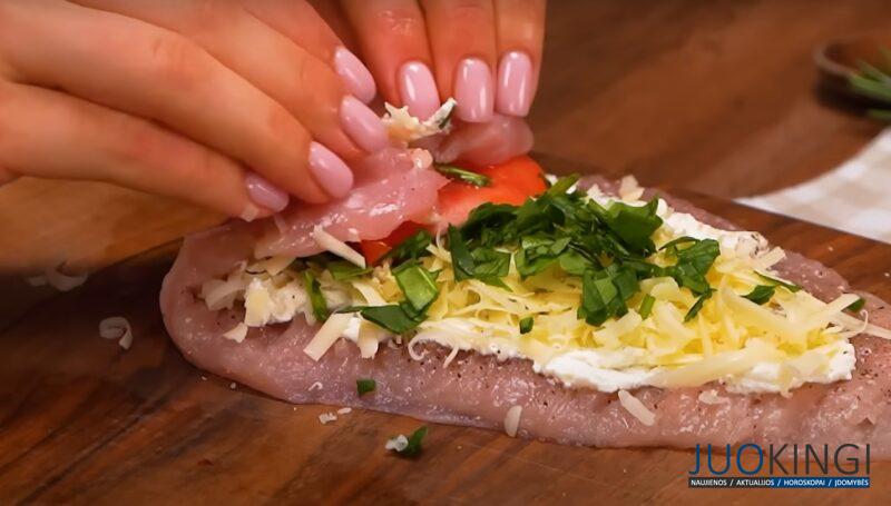 Знаменитые рулеты из курицы. Муж на ужин просит только их: сытное и вкусное блюдо