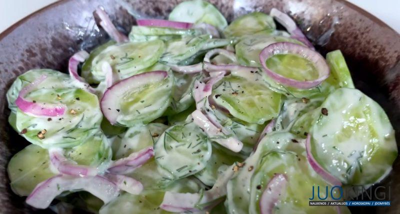 Быстрый салат из огурцов. Необыкновенный вкус: нежная и ароматная заправка