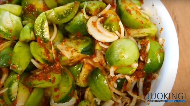 Салат из зеленых помидоров по-грузински. Вкусная заготовка на зиму