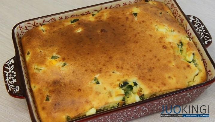 Заливной пирог с зеленым луком и яйцом. Вприкуску с супом или чаем