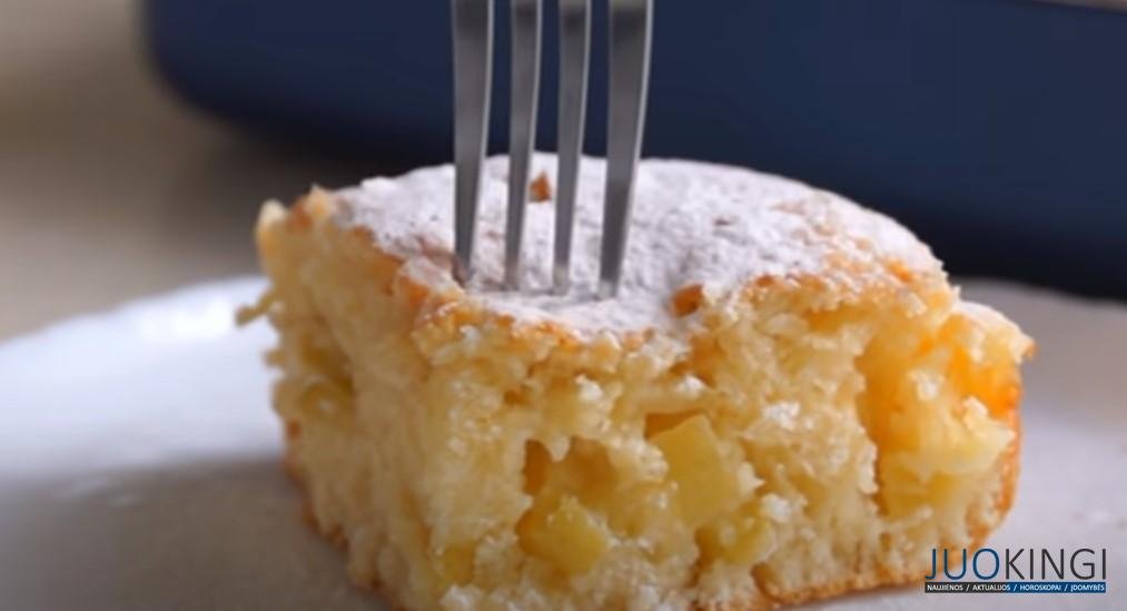 Давно искала этот рецепт. Вкусный яблочный пирог: мягкий и пышный, тает во рту