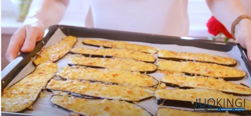 Улетают, как семечки и вкуснее мяса. Рецепт из баклажанов: всего 3 ингредиента