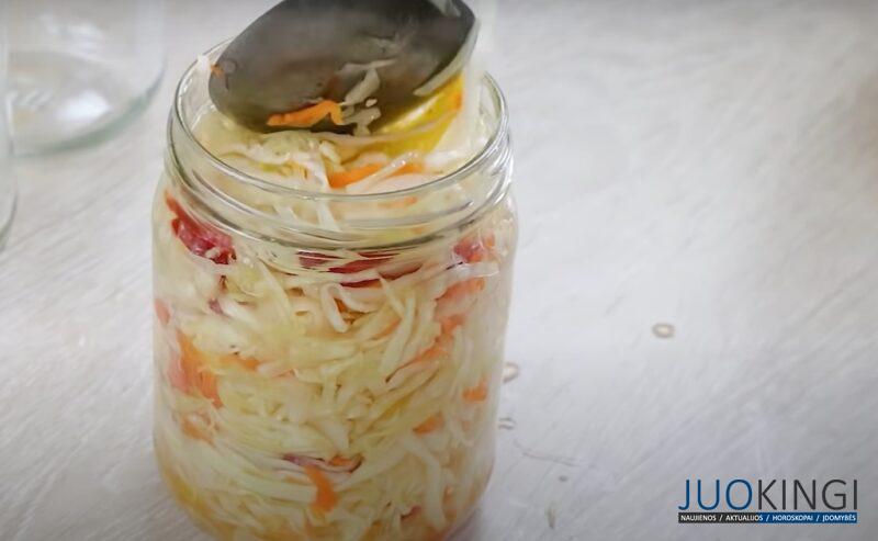 Если надоела квашеная капуста, то готовлю по этому рецепту. Самый вкусный салат на зиму