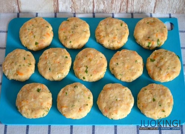 Выглядят вкусно, а готовить просто. Невероятно сочные котлеты из куриной грудки
