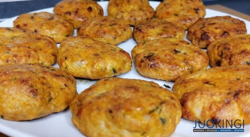Выглядят вкусно, а готовить просто. Невероятно сочные котлеты из куриной грудки