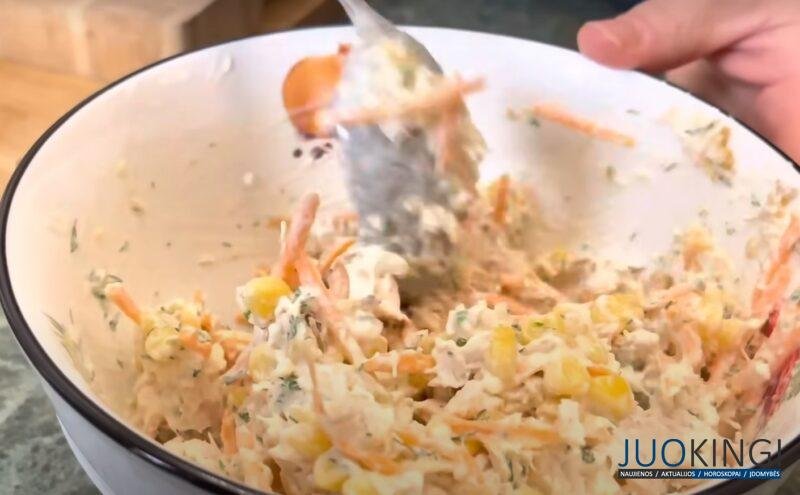 Они такие сочные и вкусные: 2 быстрых салата из куриной грудки. Простой рецепт