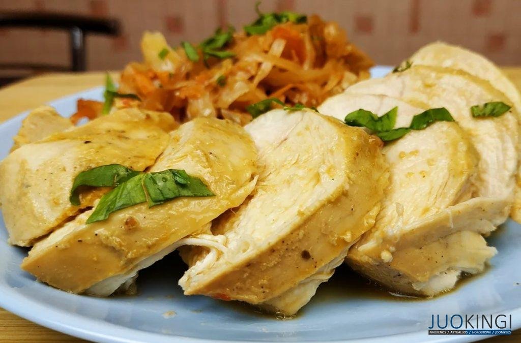 Как приготовить сочную грудку. Заворачиваю куриную грудку в фольгу и запекаю 15 минут