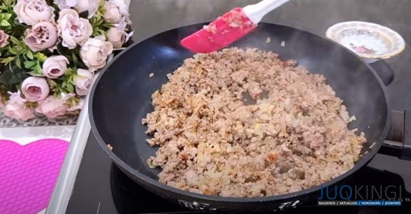Буду готовить, пока духовка не сломается. Вкусные слойки из фарша и картошки