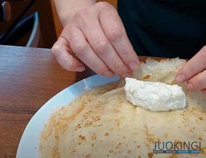 Бабушка научила печь блины без муки. Как готовить правильную начинку из творога