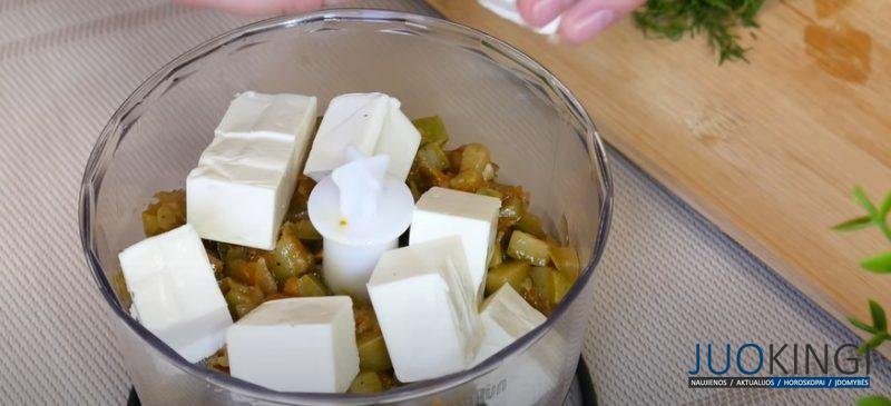 Мало кто так готовит кабачки. Универсальная намазка из самых простых продуктов