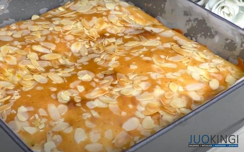 Нереально вкусный яблочный пирог. Все смешал и в духовку: просто и вкусно