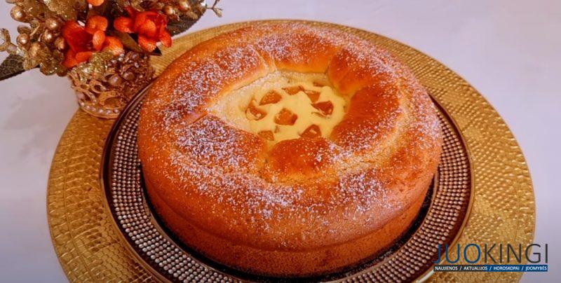 Бесподобный сметано-творожный пирог. Нежная начинка и простой рецепт