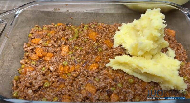 Я никогда не елa ничего вкуснее. Картофельный пирог с запеченным фаршем