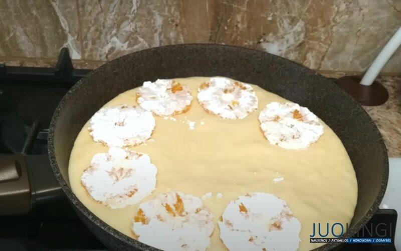 Самый потрясающий пирог без духовки на Новый год. Нежный, как бисквит