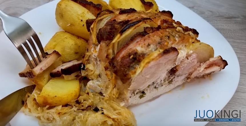 Мясо запеченное в духовке «По-деревенски». Вкусное блюдо на любой праздничный стол