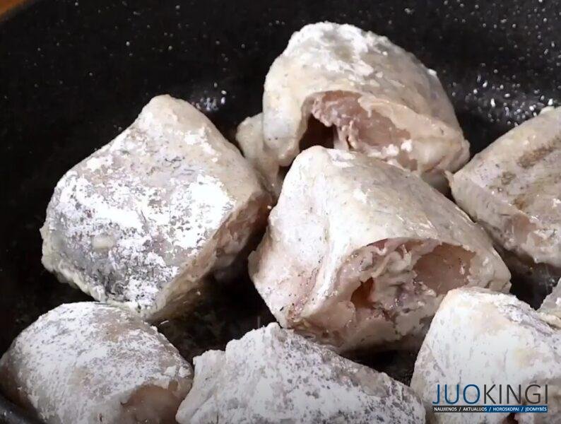 По этому рецепту минтай готовлю уже больше 20 лет. Вкуснее рыбы не пробовала