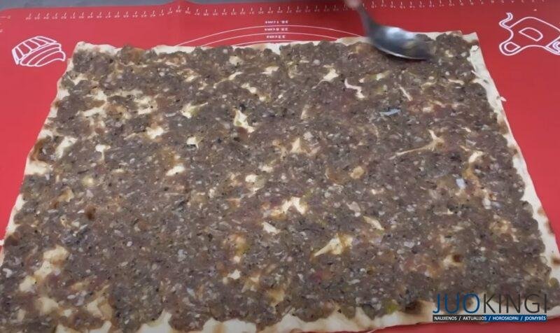 Беру лаваш и 300 грамм мяса. Рецепт, который побил все рекорды по простоте приготовления