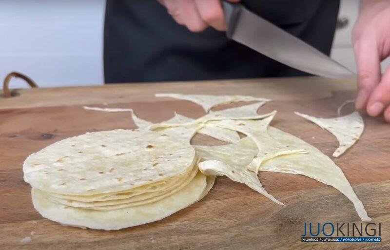 Просто и вкусно. Закуска из обычного фарша на Новый год: начинка может быть любой
