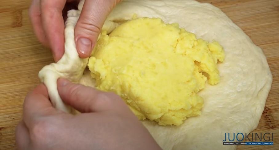 Простой, дешевый и вкусный рецепт. Лепешки из картофельного теста: все соседи спросят рецепт