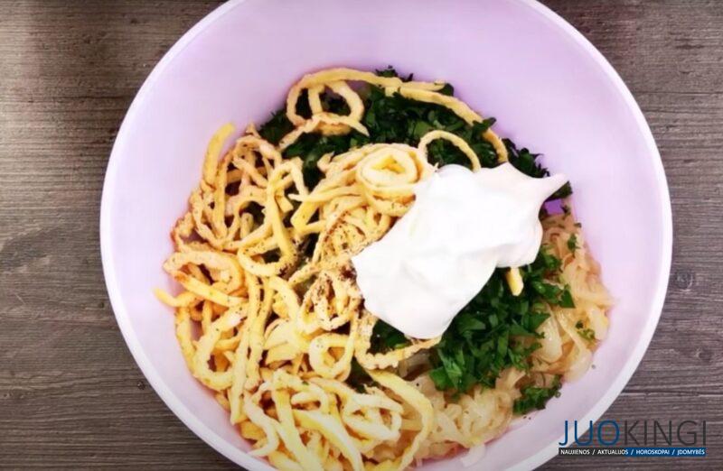 Простой и легкий салат с кальмаром "Морской Бриз". Даже и подумать не мог, что получится так вкусно