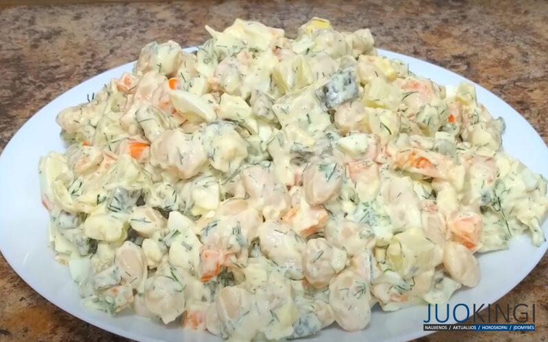 Простой салат за 5 минут. Без мяса и колбасы, но такой вкусный, сытный и полезный!