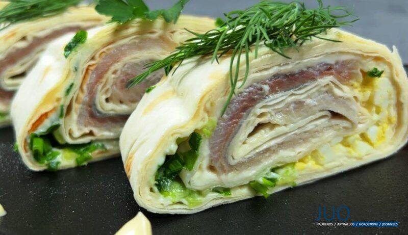 Беру селёдку и лаваш. Рецепт невероятно вкусного рулета за копейки: на праздничном столе улетает первый