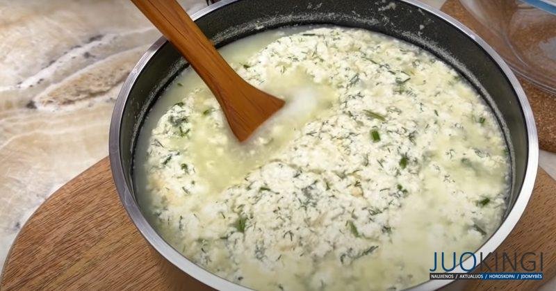 Молоко смешиваю с укропом. Рецепт закусочного сыра к бутербродам на завтрак