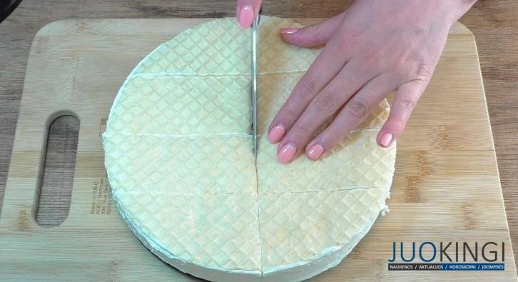 Взбила сливки со сгущенкой и заморозила. Вкусное мороженое «Пломбир» в домашних условиях