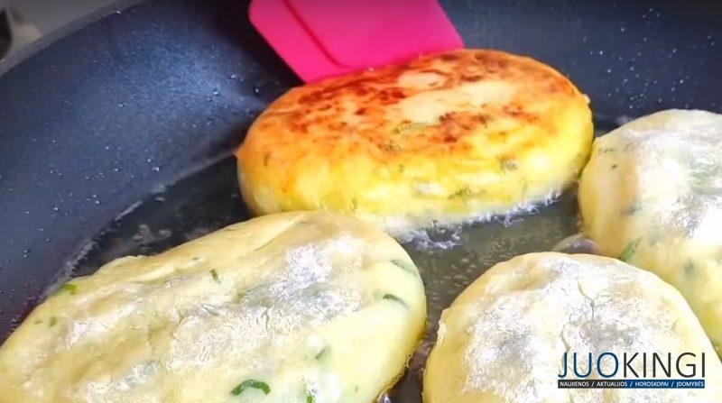 Пирожки теперь не готовлю. Нашла рецепт проще и вкуснее: картофельные зразы с мясной начинкой