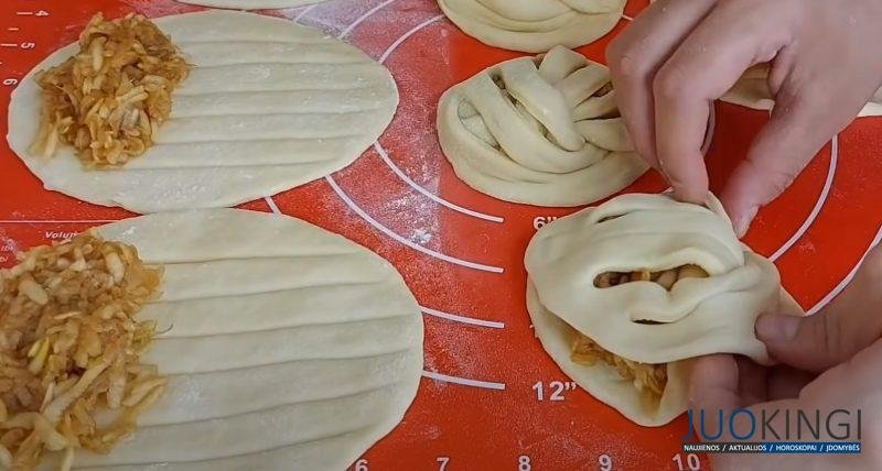 Рецепт за копейки: в 2 раза вкуснее обычных пирожков. Выпечка с медовой яблочной начинкой
