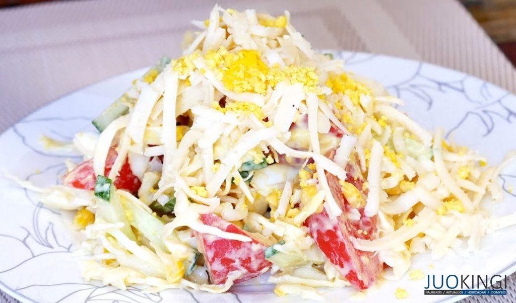 Салат, который я готовлю через день. Из самых простых продуктов, но вкус бесподобен