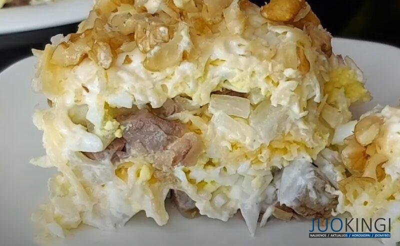 Салат "Мужской каприз": вкусный и сытный. Муж просит готовить его 3 раза в неделю